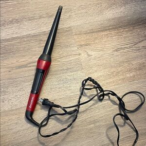 Remington Red and Black Tapered Curling Wand